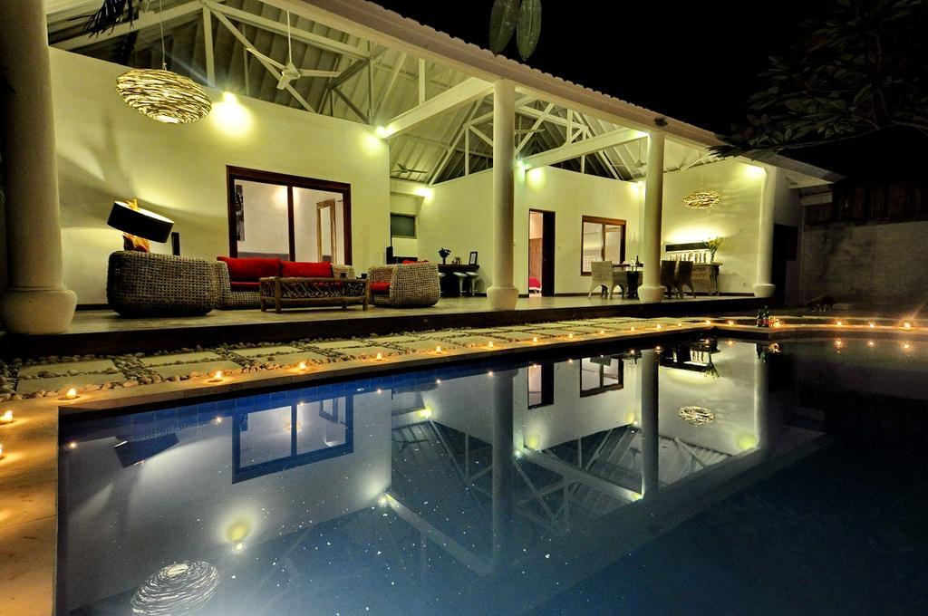 Villa Camelia Seminyak  Exterior photo